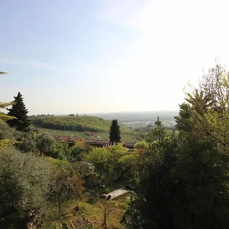 Case Vr Casa Degli Elfi פארונה די ואלפוליצ'לה